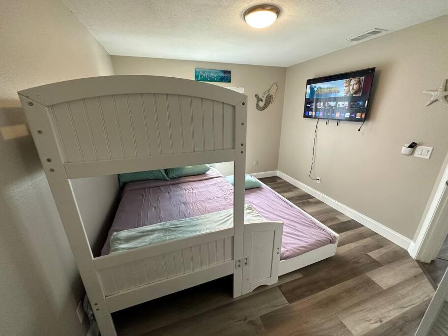 Manatee Oasis Weeki Wachee Family Fun Pool Home Spring Hill Esterno foto