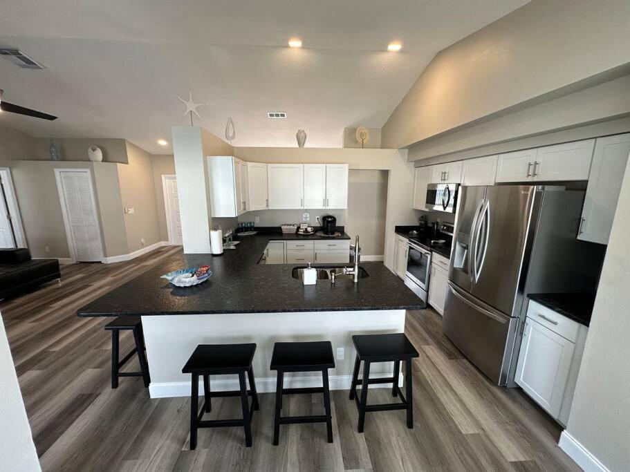 Manatee Oasis Weeki Wachee Family Fun Pool Home Spring Hill Esterno foto