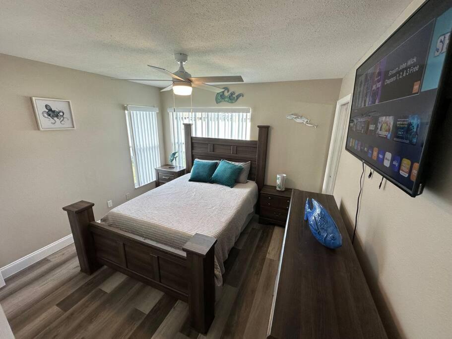 Manatee Oasis Weeki Wachee Family Fun Pool Home Spring Hill Esterno foto