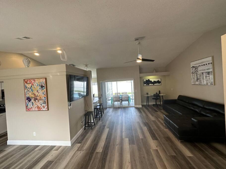 Manatee Oasis Weeki Wachee Family Fun Pool Home Spring Hill Esterno foto