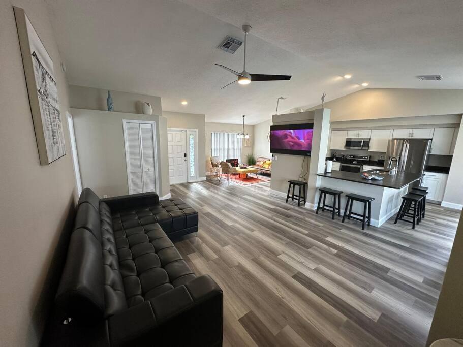 Manatee Oasis Weeki Wachee Family Fun Pool Home Spring Hill Esterno foto